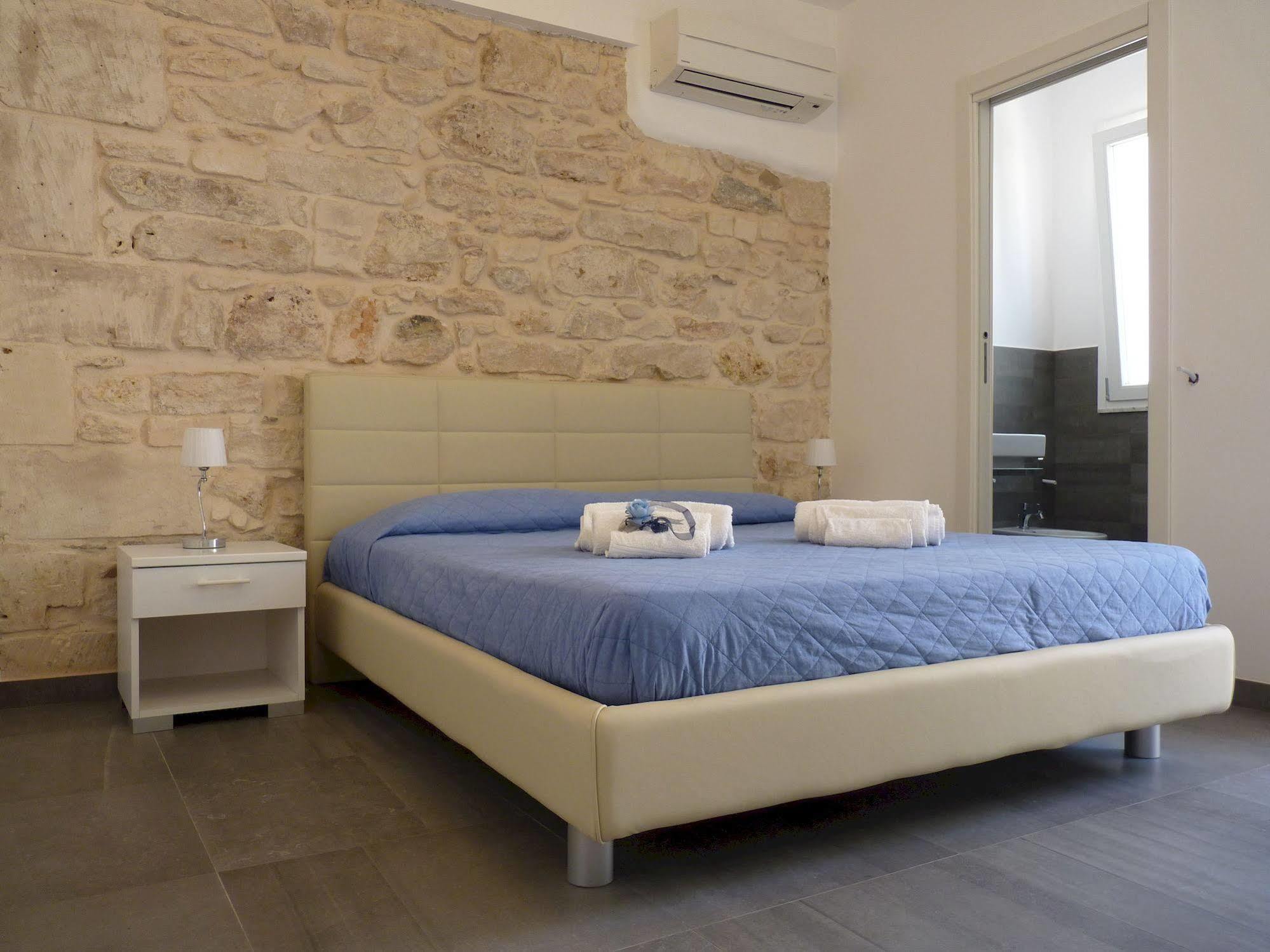 B&B Bianco E Blu Marina di Ragusa Exterior photo